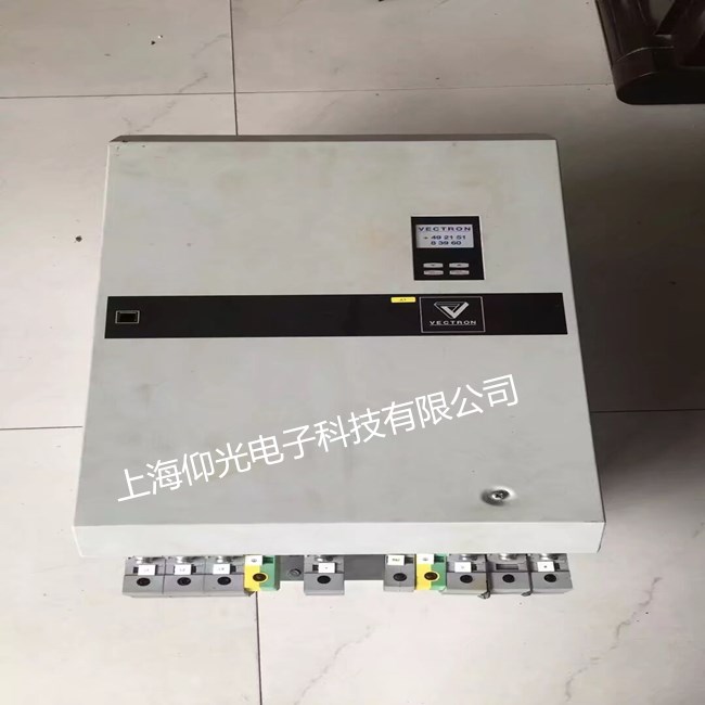 邦飛利變頻器維修VCB400 ACT401-35上電報(bào)F0401 F0402過熱故障維修