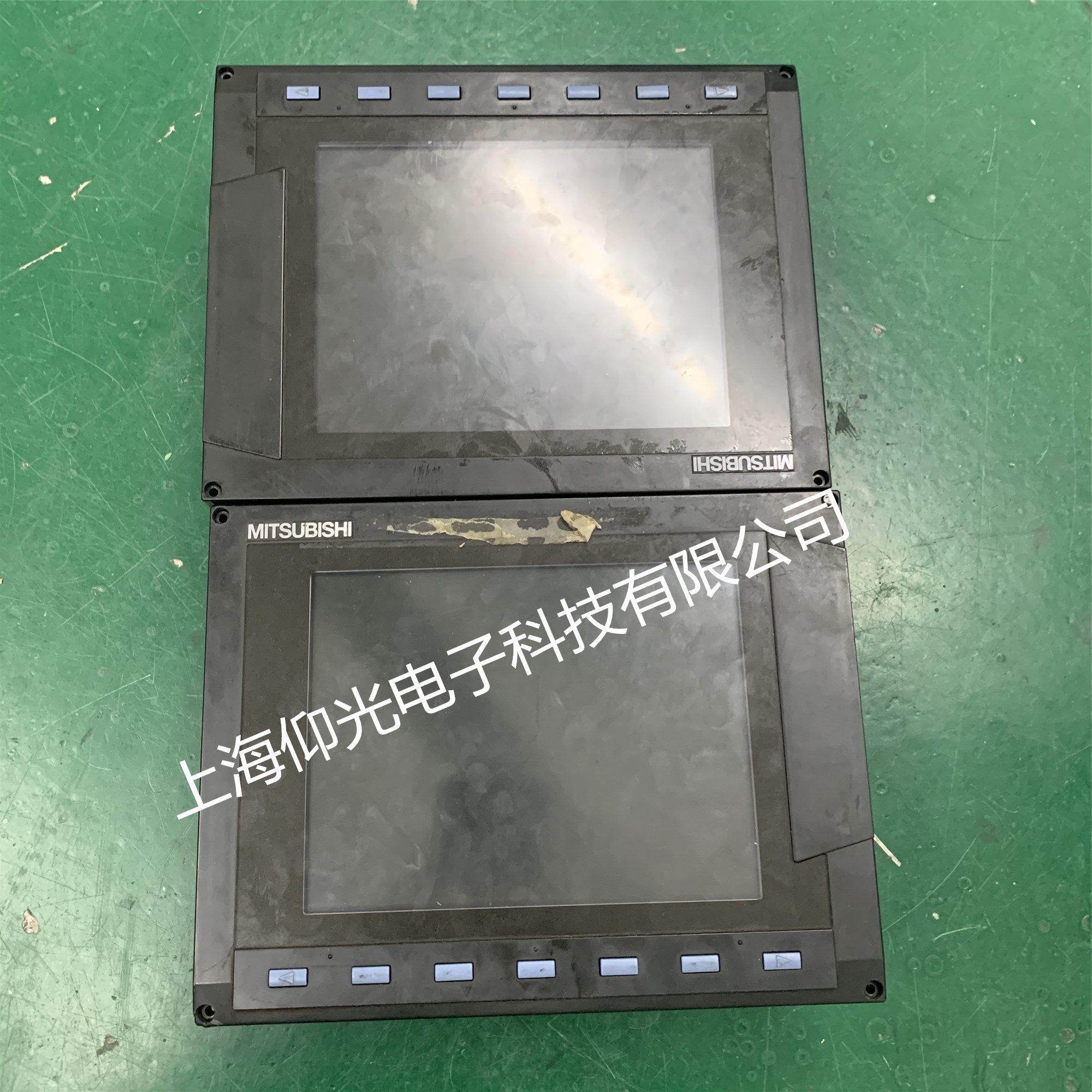 三菱數(shù)控系統(tǒng)屏維修FCA E60 FCU6-MU071 摸屏觸摸偏差故障維修