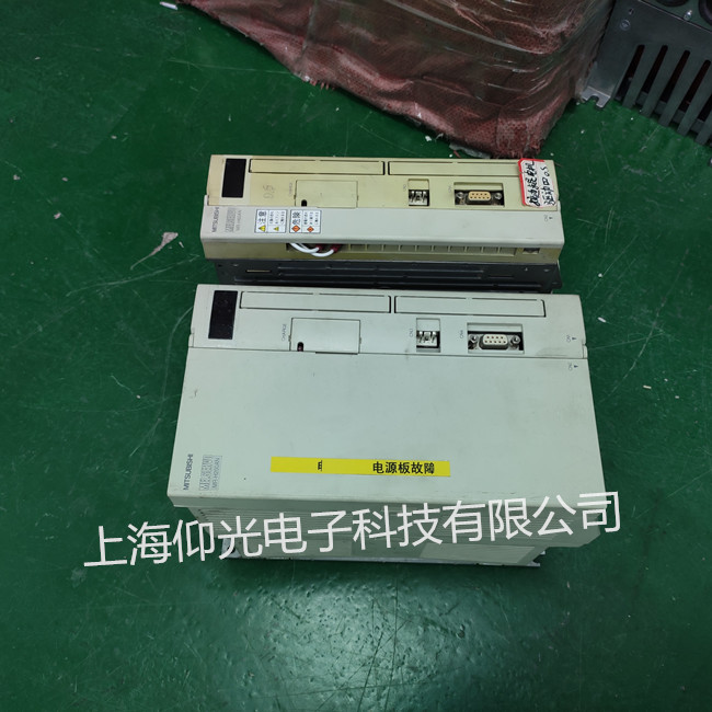 三菱伺服驅(qū)動(dòng)器維修MR-H200ACN報(bào)警AL.37修理