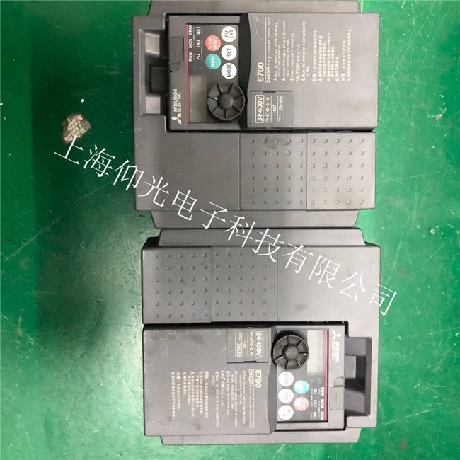 三菱MR-J3伺服驅(qū)動器維修顯示AL10故障代碼