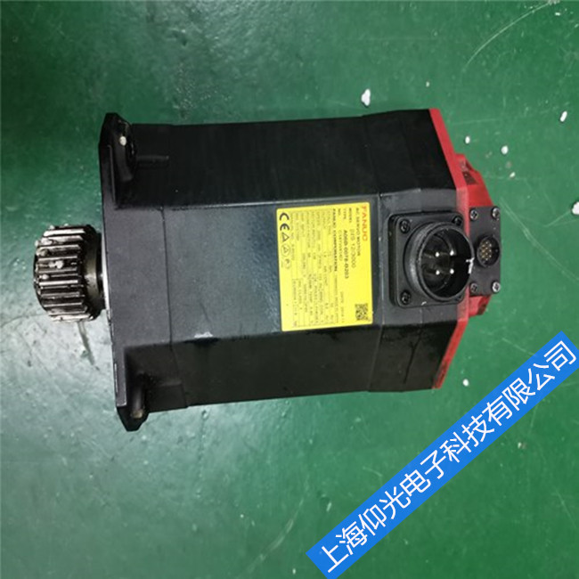 發(fā)那科伺服電機(jī)維修A06B-0241-B100馬達(dá)進(jìn)水進(jìn)油航空插頭破損維修保養(yǎng)
