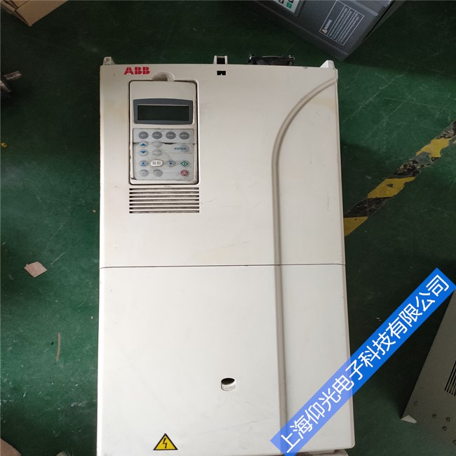 ABB變頻器維修大功率變頻器報(bào)F0001故障維修