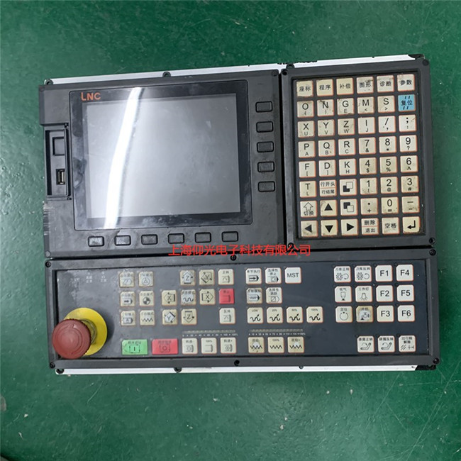 西門子808D數(shù)控機(jī)床系統(tǒng)維修6FC5370-1AT00-0CA0黑屏修理