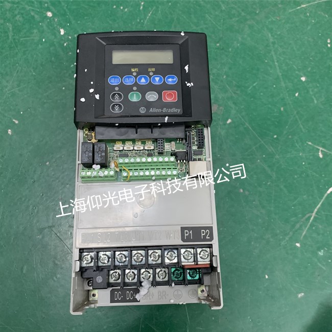 編織機(jī)AB羅克韋爾變頻器20BC260A3ANNANC0上電無顯示維修