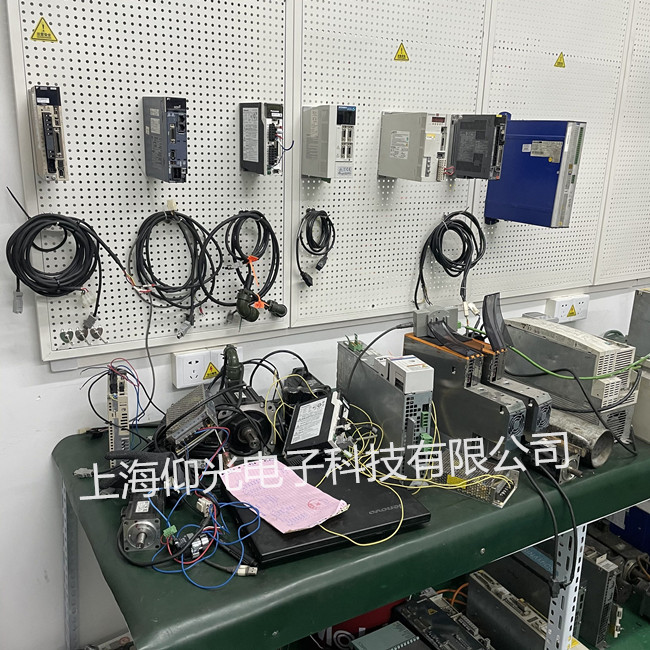 哈斯HAAS 數(shù)控系統(tǒng)維修 加工中心伺服放大器報(bào)警修理