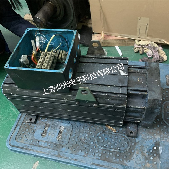 華中數(shù)控登奇主軸伺服電機(jī)維修GM7130-4SB61-FE軸承卡死不轉(zhuǎn)修理