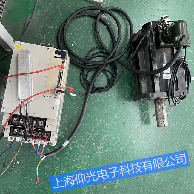安川伺服電機(jī)維修過程SGM7J-08AFC6S燒線圈繞組修理保養(yǎng)