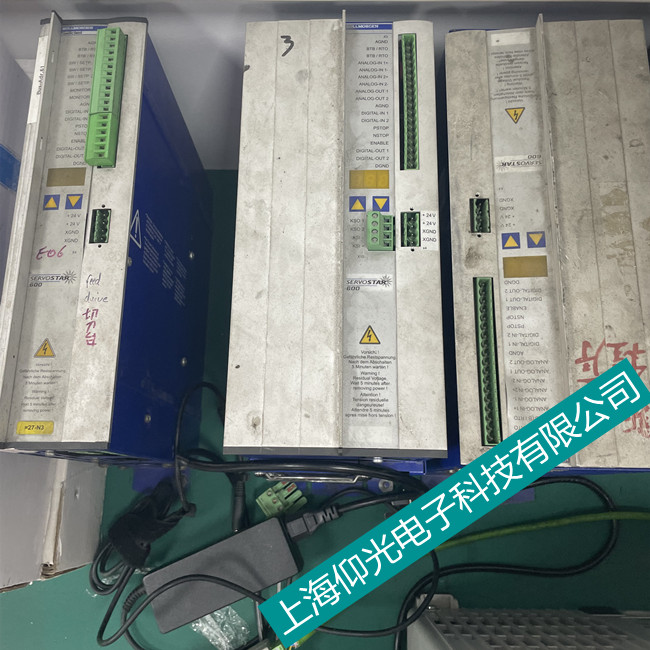 KOLLMORGEN科爾摩根S620-FAN驅(qū)動(dòng)器報(bào)警N107維修