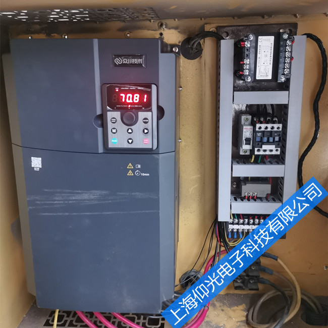 螺桿機變頻器維修方法