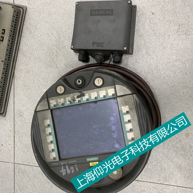 西門子移動(dòng)面板維修 6AV6645-0CC01-0AX0玻璃碎維修