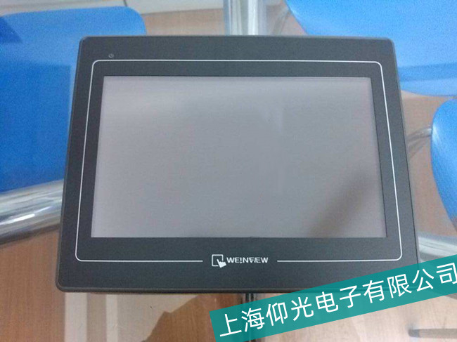 成都威綸通MT-510MV4觸摸屏死機(jī)故障案例解析
