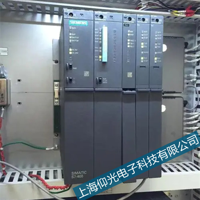 西門子810t伺服維修驅動器端子模塊比較發(fā)現(xiàn)偏差修理
