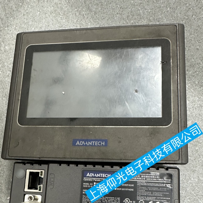 佛山研華觸摸屏W0P-2040T-S1AE反復(fù)重啟故障維修請聯(lián)系