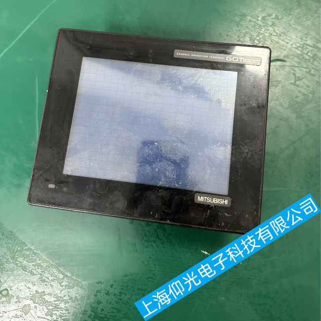 東莞三菱觸摸屏A985GOT-TBD上電無(wú)任何顯示故障維修干貨分享