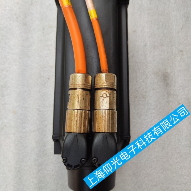 塑料行業(yè)力士樂(lè)伺服電機(jī)MDD090A-N-020-N2L-110GA0報(bào)警C1802維修