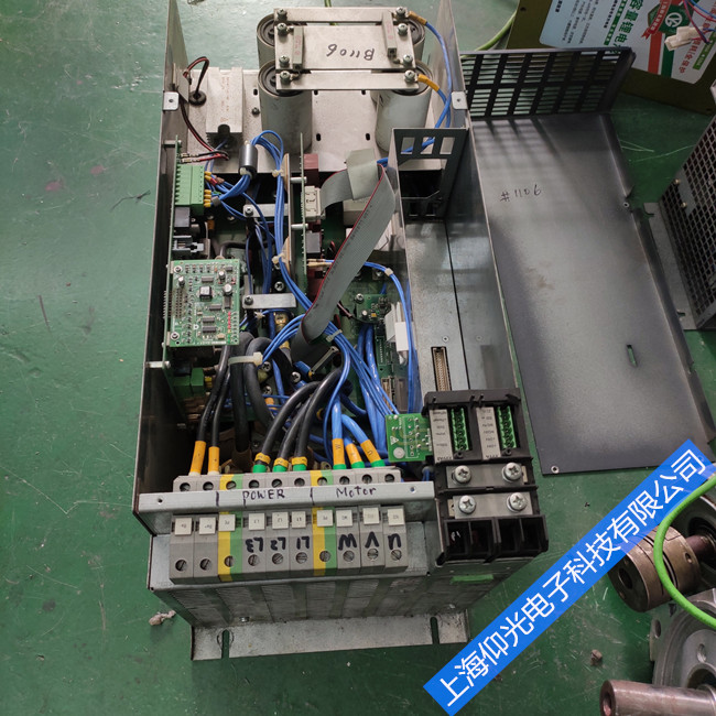 苞米勒驅(qū)動器維修公司-BM4400報警顯示p0262故障維修