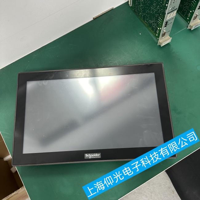 新疆施耐德觸摸屏HMIGXU3500白屏無法看到任何內(nèi)容故障維修哪家質(zhì)量好