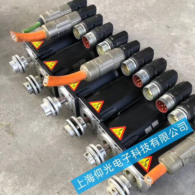半導(dǎo)體設(shè)備貝加萊伺服電機8LSA35.E0060D300-0報警39008維修