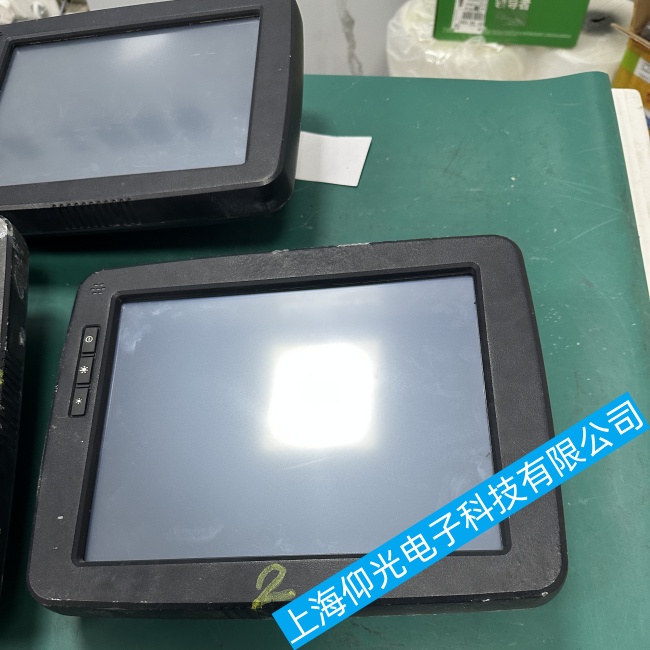 MacGregor麥基嘉吊機(jī)觸摸屏C000 126觸摸無反應(yīng)或反應(yīng)不靈敏故障維修質(zhì)量優(yōu)