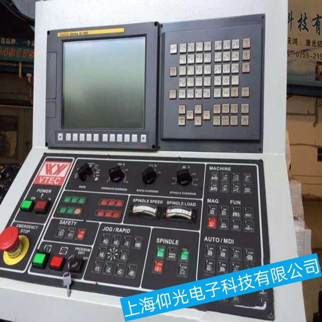 天津發(fā)那科觸摸屏A02B-0259-C212出現(xiàn)白屏死機(jī)故障維修哪家專業(yè)