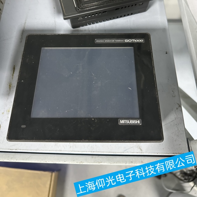 余姚三菱A970GOT-SBD觸摸屏出現(xiàn)顏色失真或屏幕上有斑點故障維修歡迎來電
